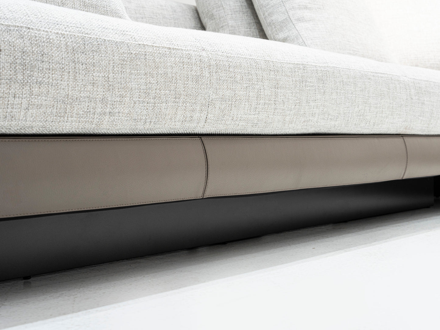 Minotti Connery Sofa