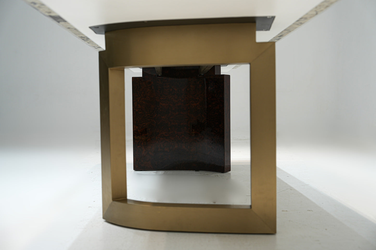 Fendi Ford Dinning Table