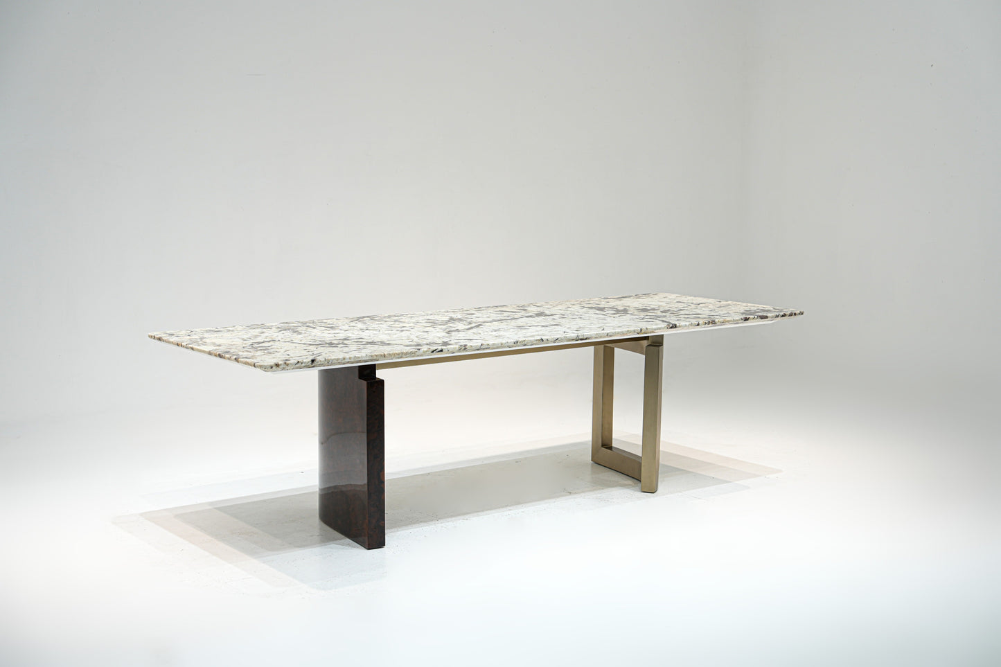 Fendi Ford Dinning Table