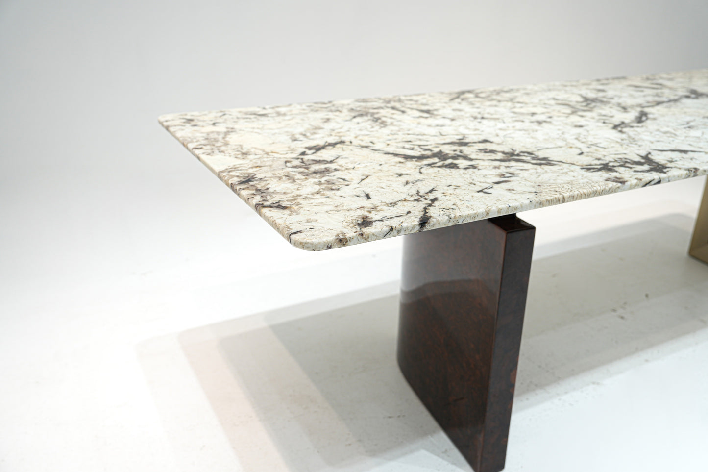 Fendi Ford Dinning Table