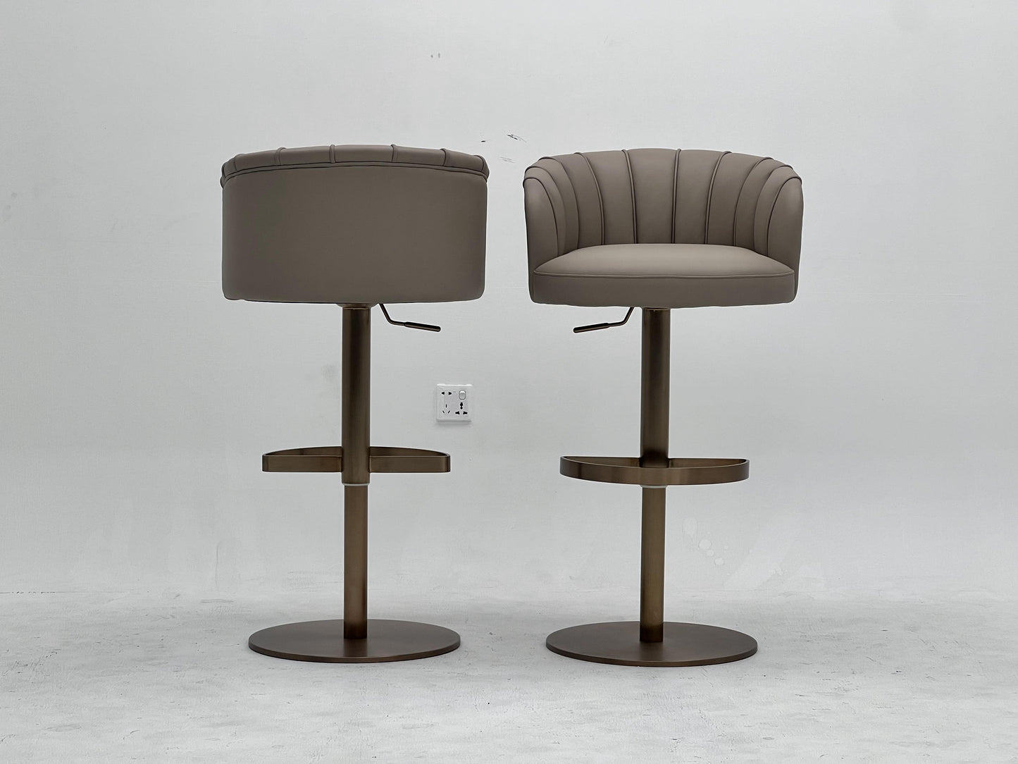 Fendi Pro  Bar Chair