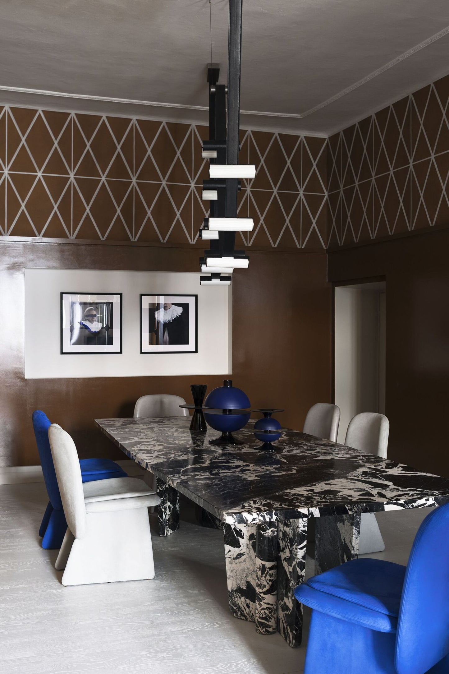 Baxter Kate Dinning Table