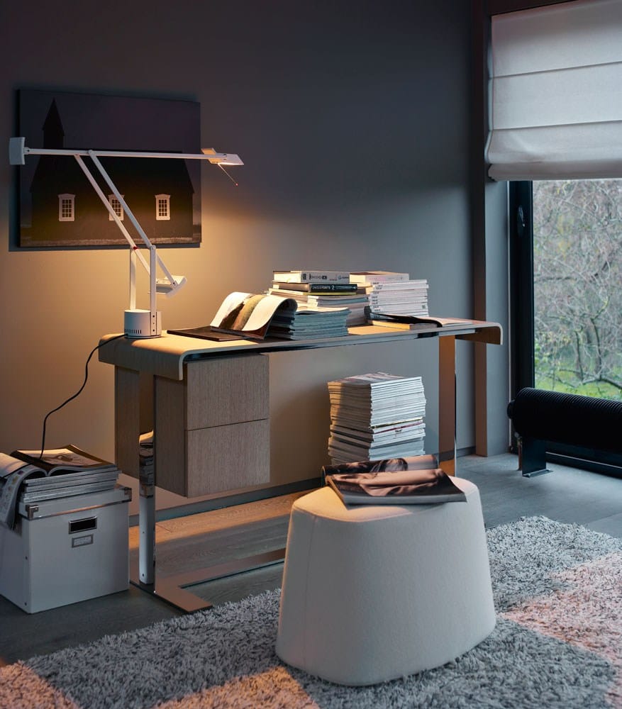 B&B Eileen Desk
