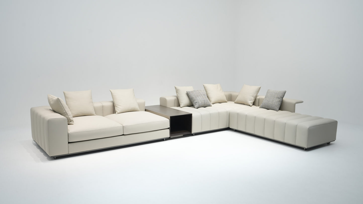 Minotti Freeman Sofa