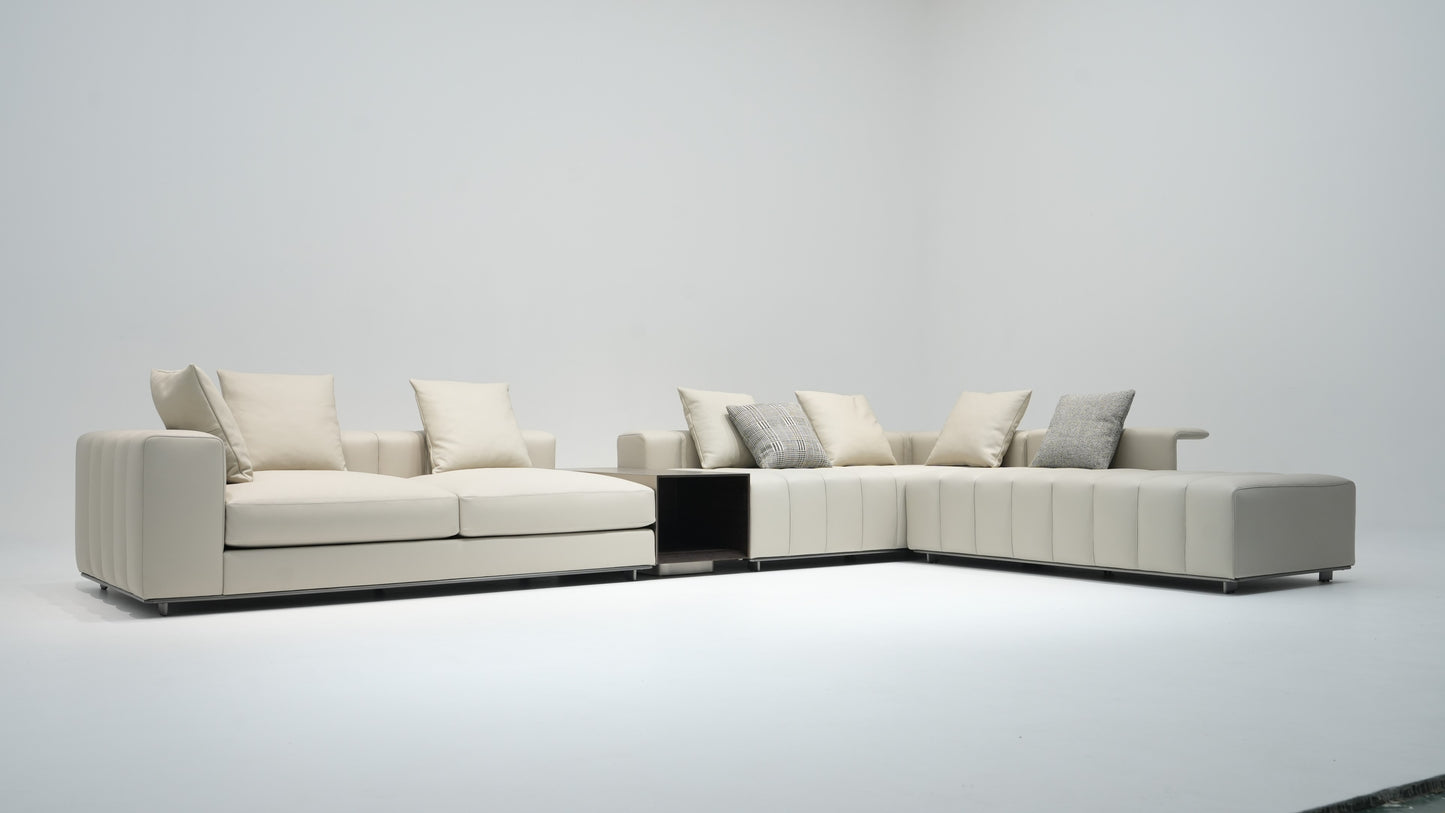 Minotti Freeman Sofa
