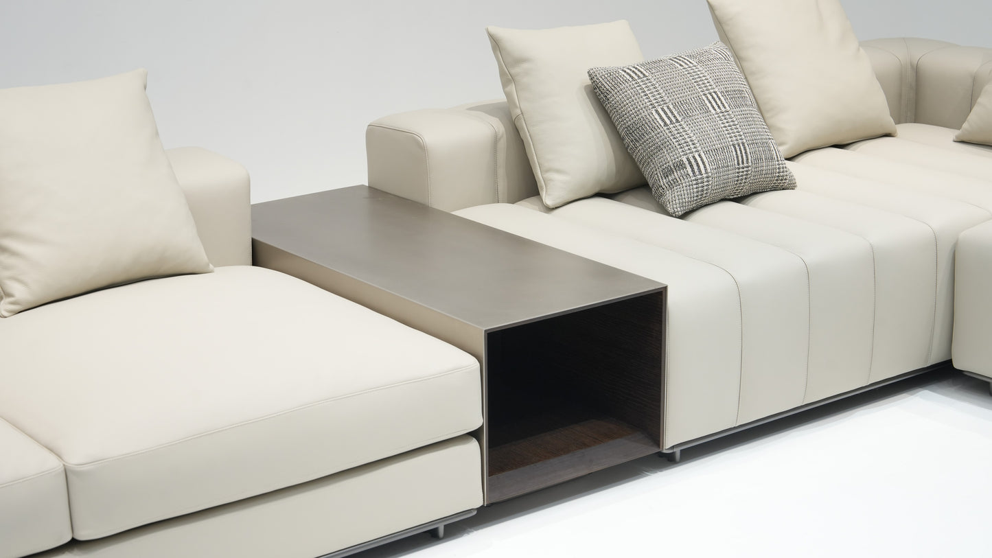 Minotti Freeman Sofa