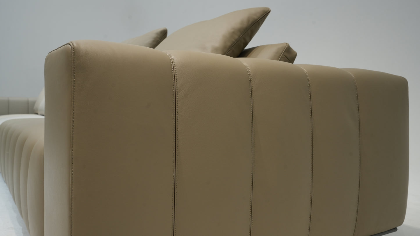 Minotti Freeman Sofa