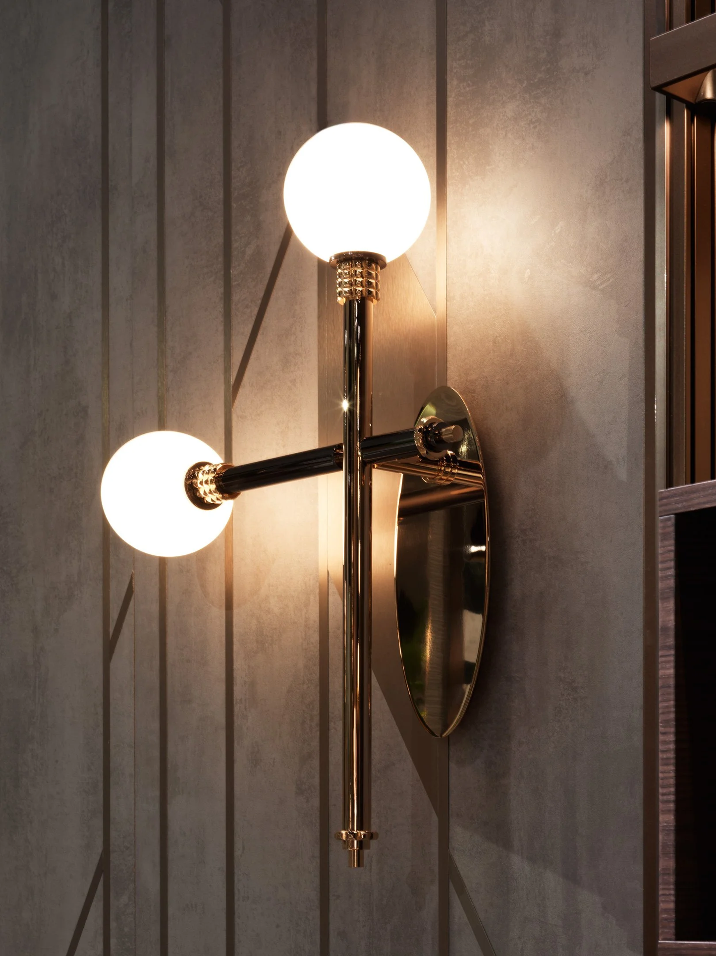Visionnaire Alpha Lighting