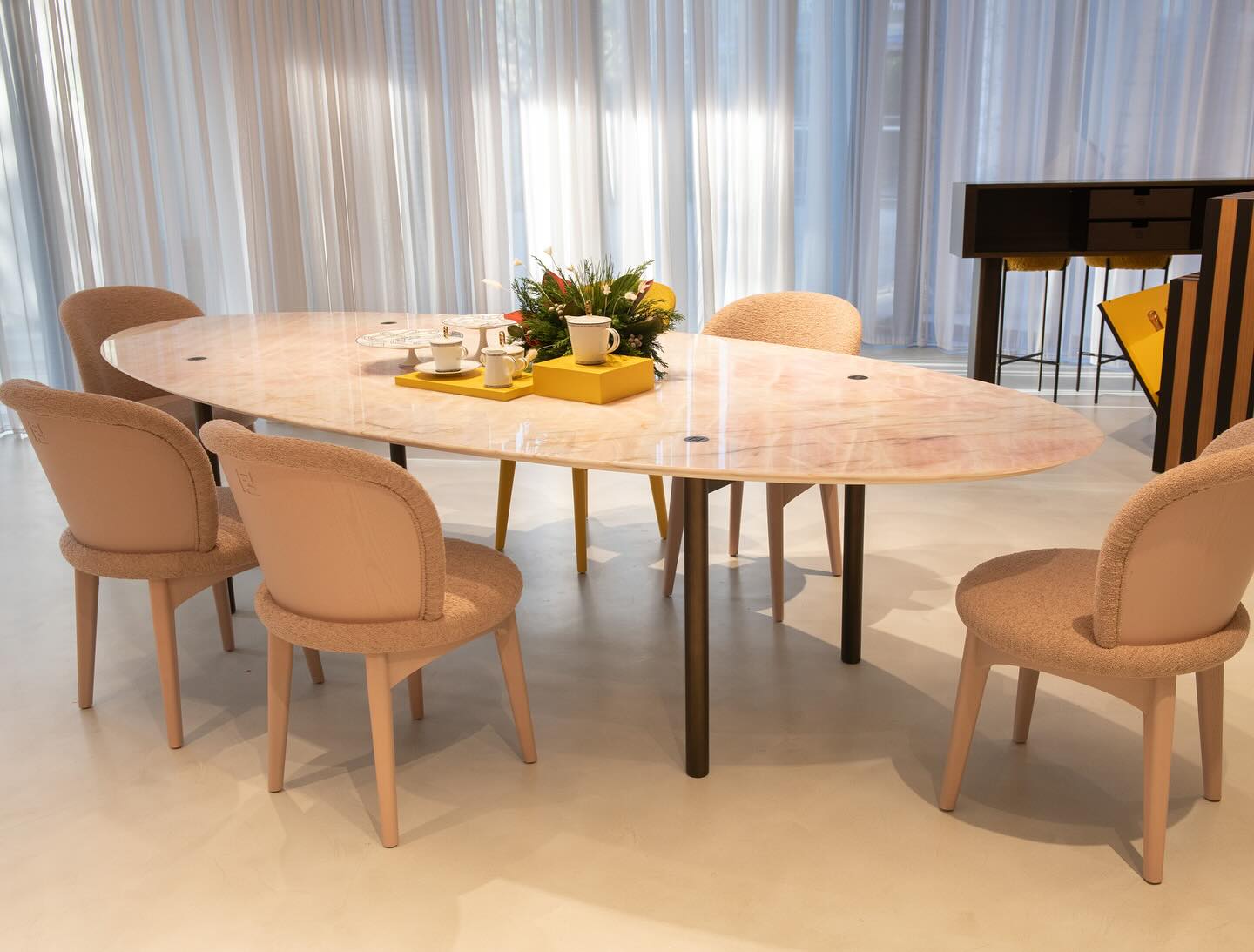 Fendi Totu Dining Table