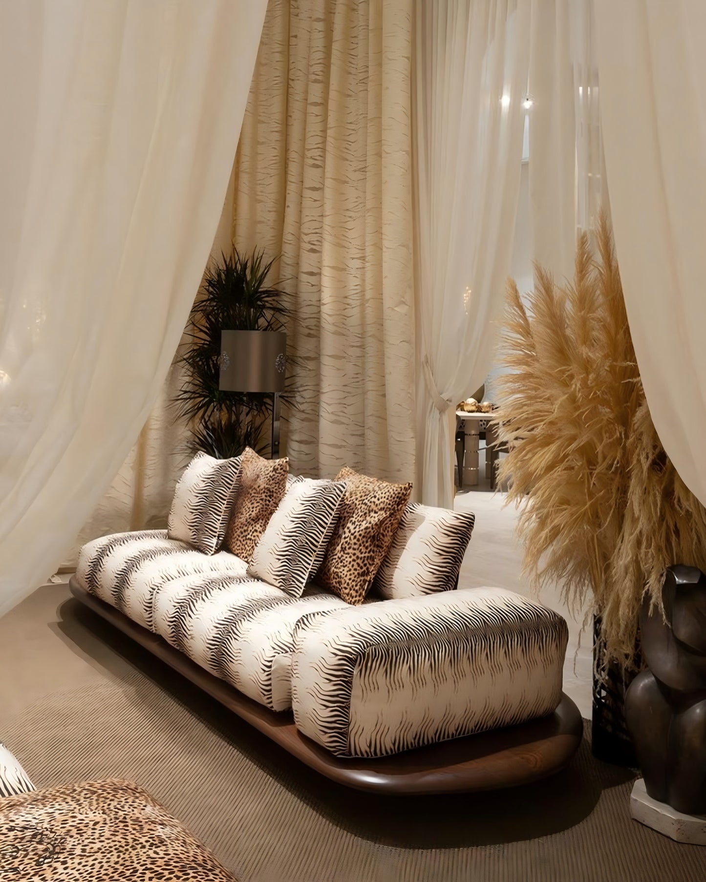 Roberto Cavalli Moremi Sofa