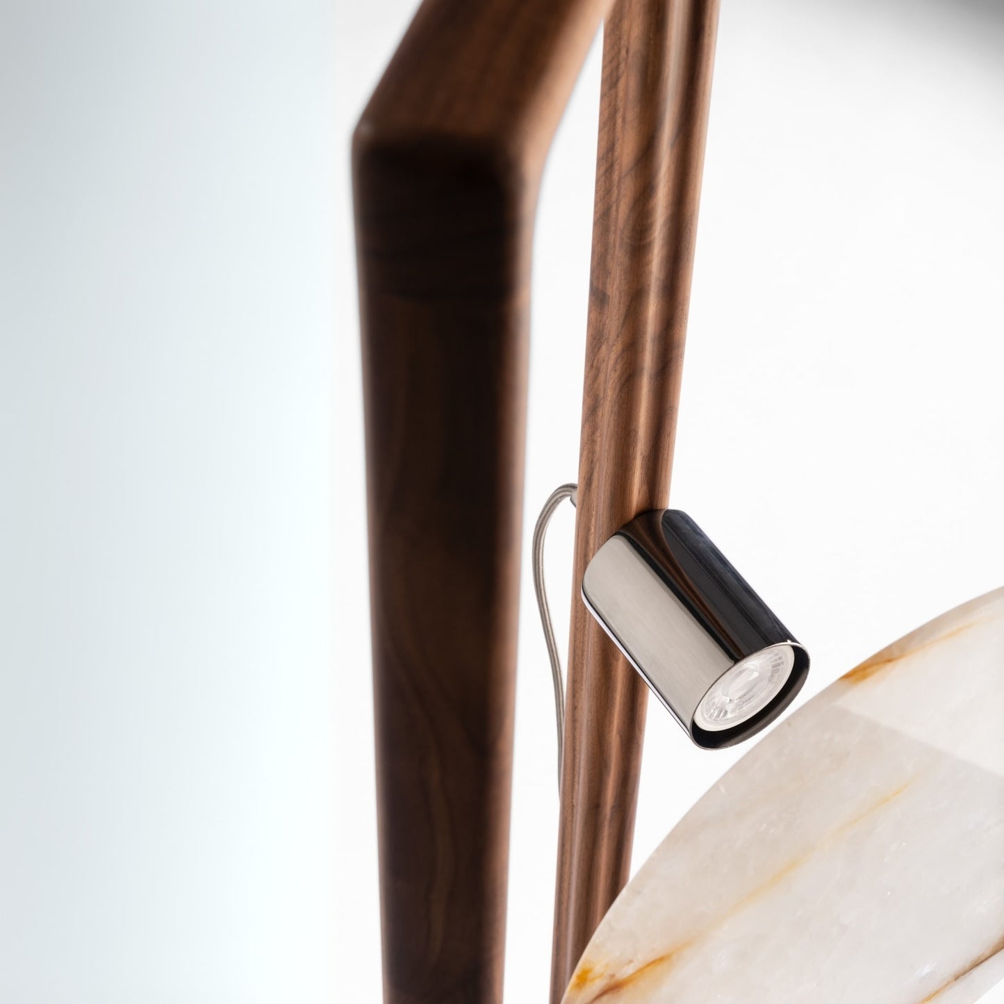 Visionnaire Moon-Eye Lighting