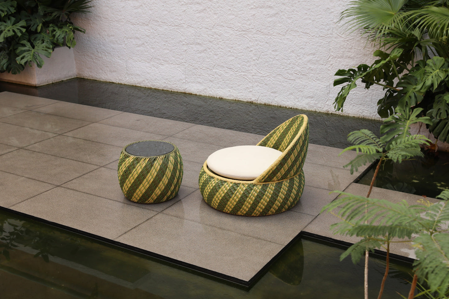Outdoor  Armchairs 308