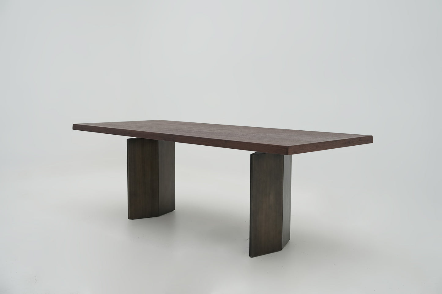 Minotti Morganb dining table