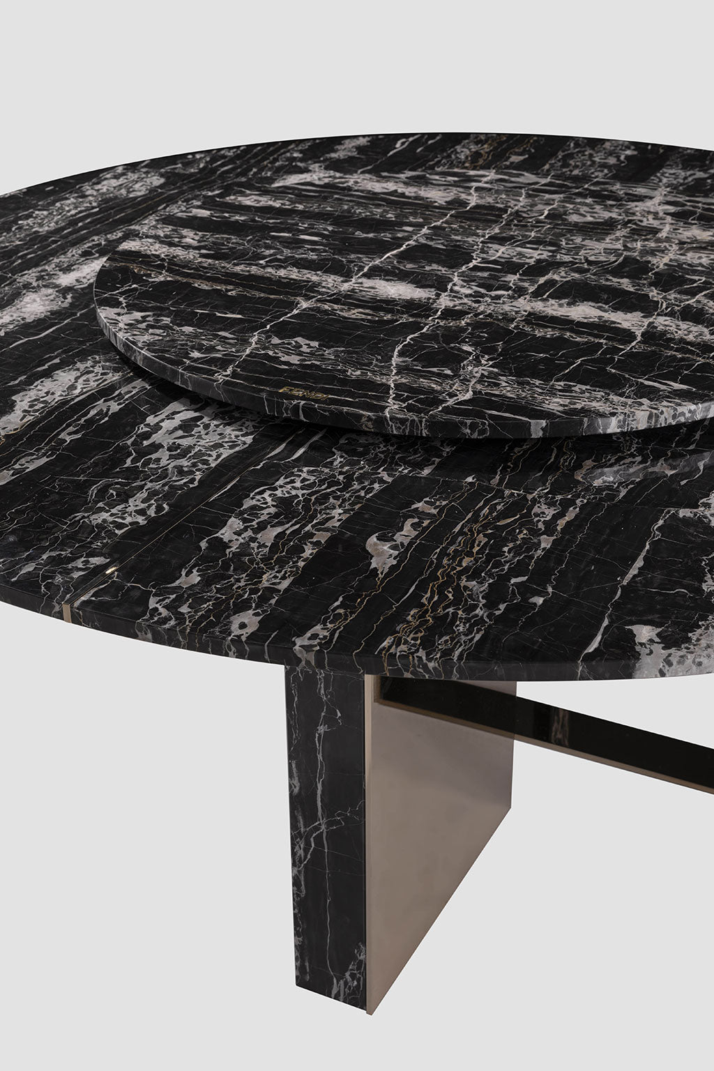 Fendi Prisme Dining Table