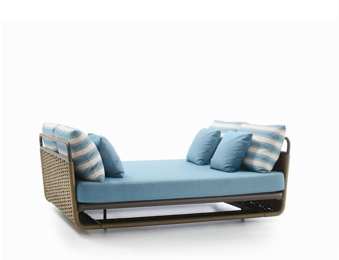 Roberti Rattan   ART. 9768 Day bed