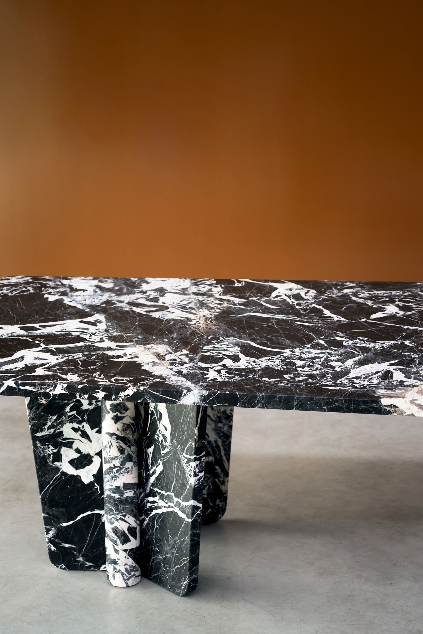Baxter Kate Dinning Table