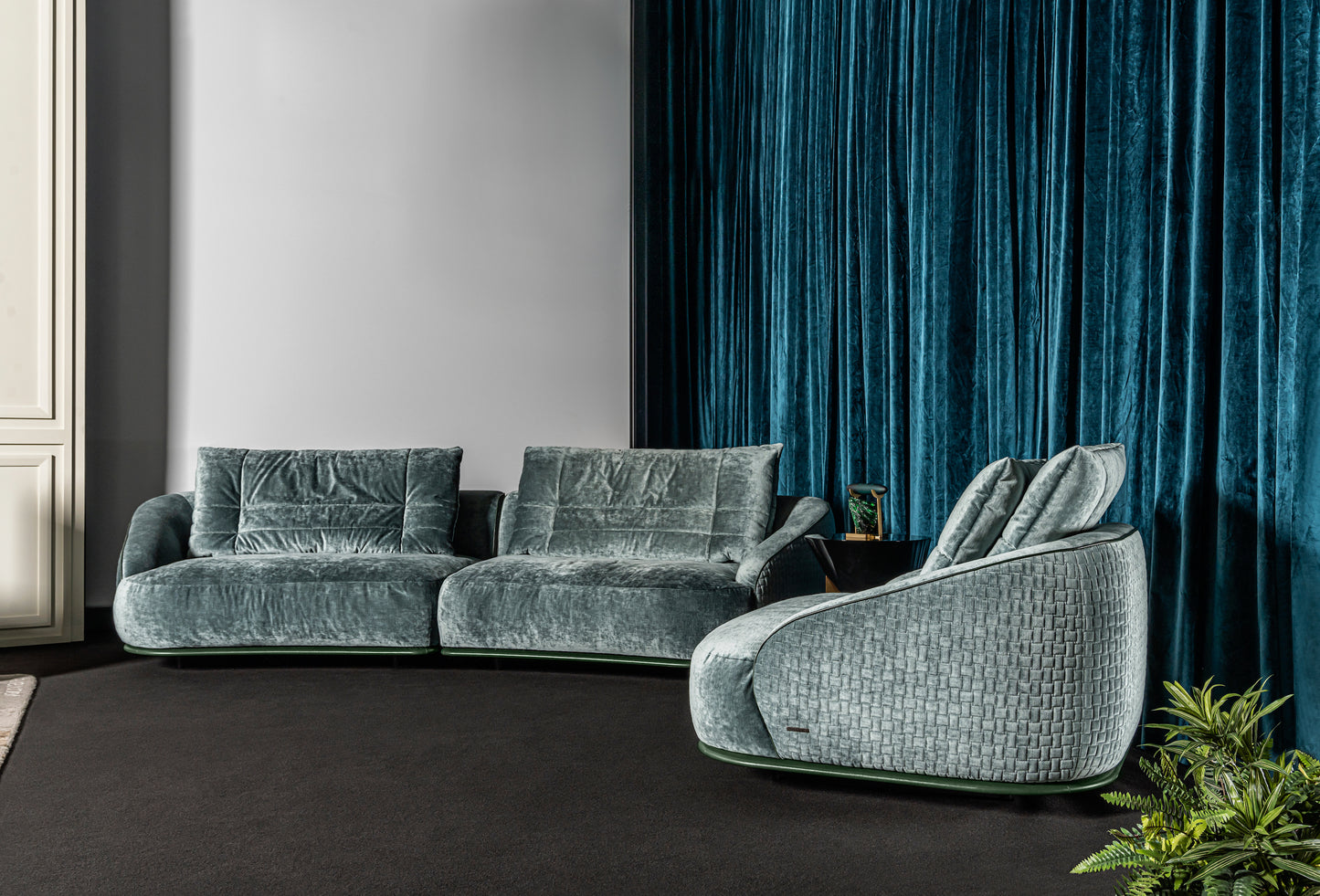Visionnaire Holden Armchair