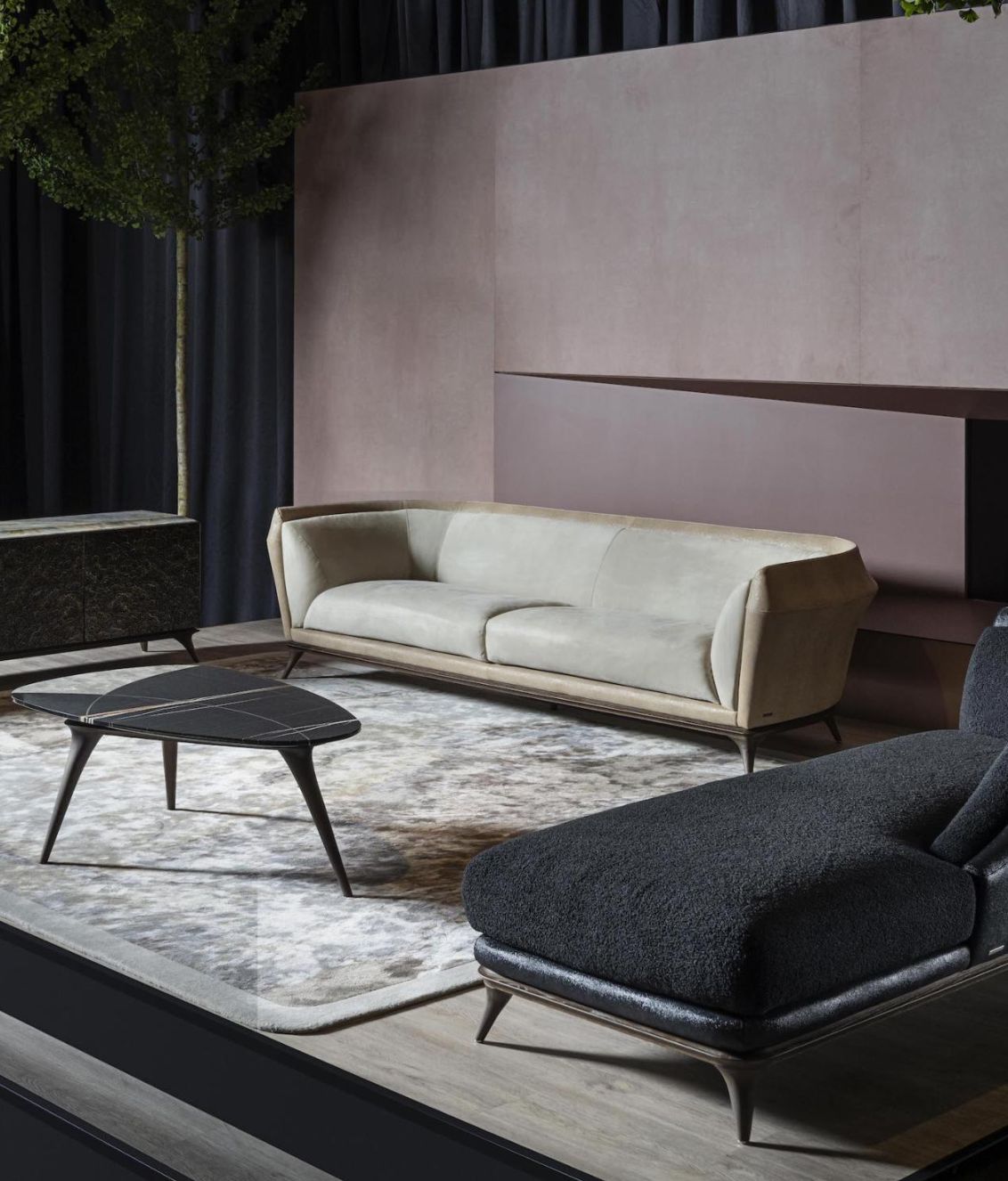 Visionnaire Deimos Sofa