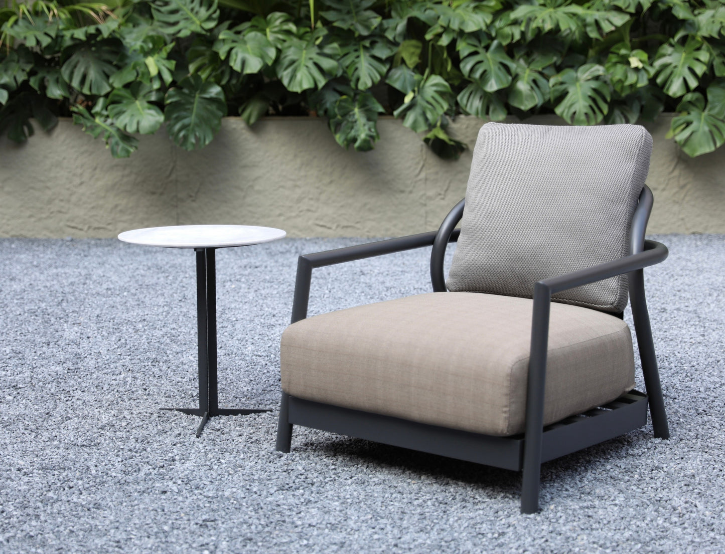 Outdoor  Armchairs 212