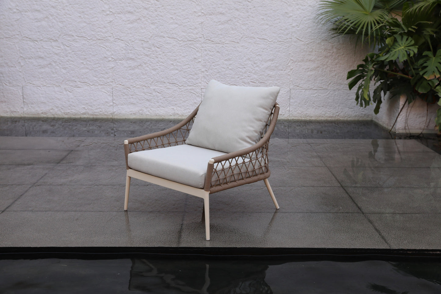 Outdoor  Armchairs 223