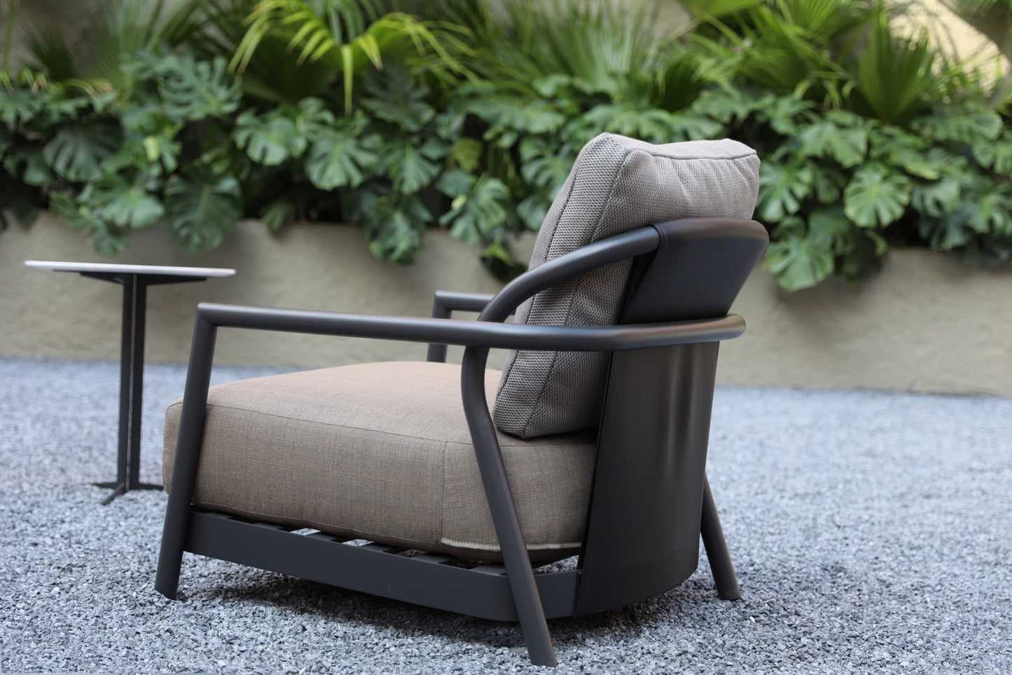 Outdoor  Armchairs 32