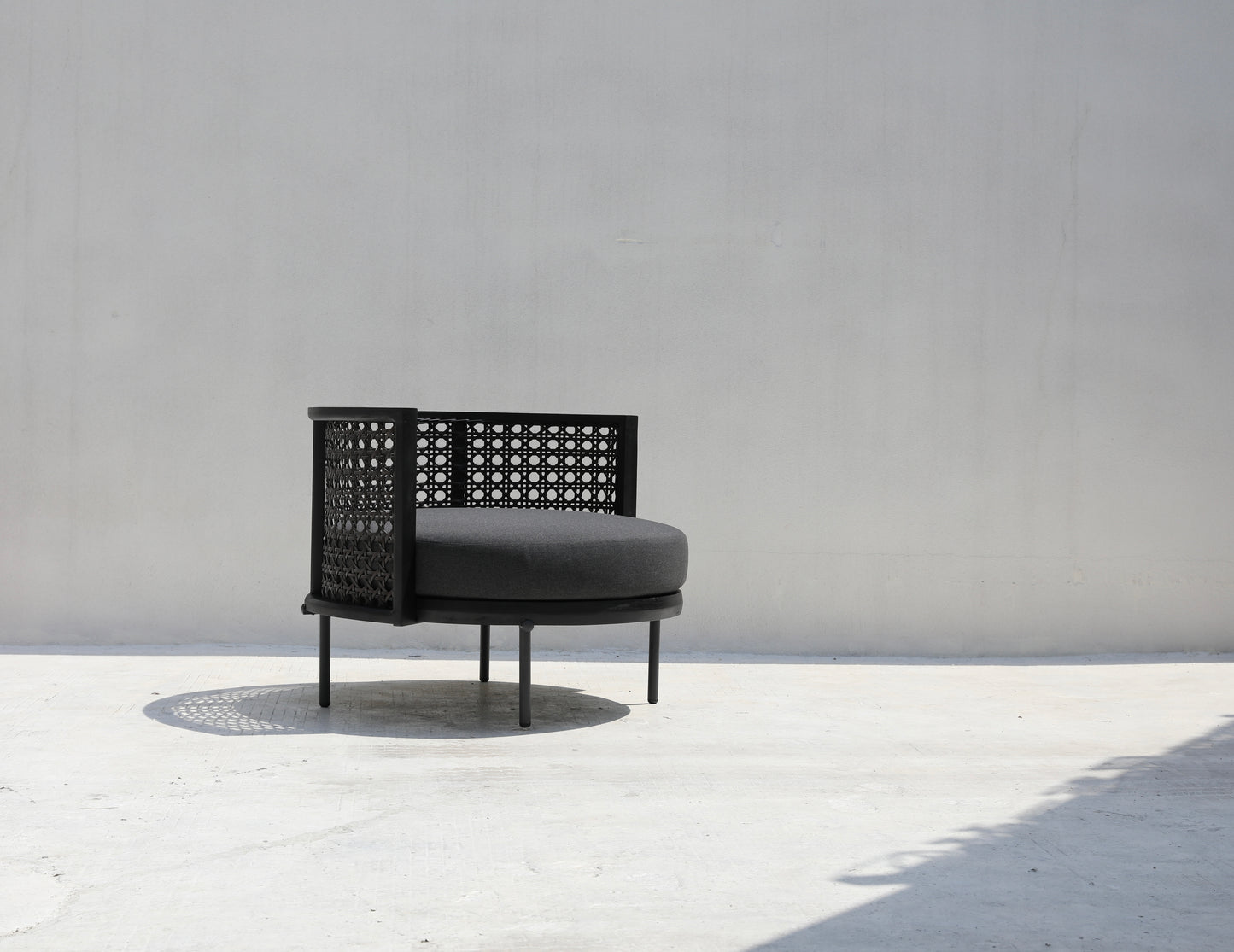 Outdoor  Armchairs 68