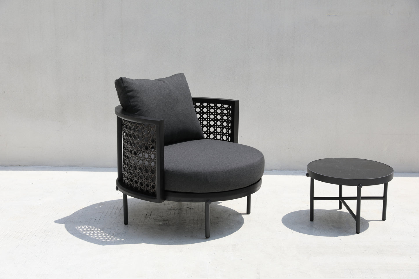 Outdoor  Armchairs 68