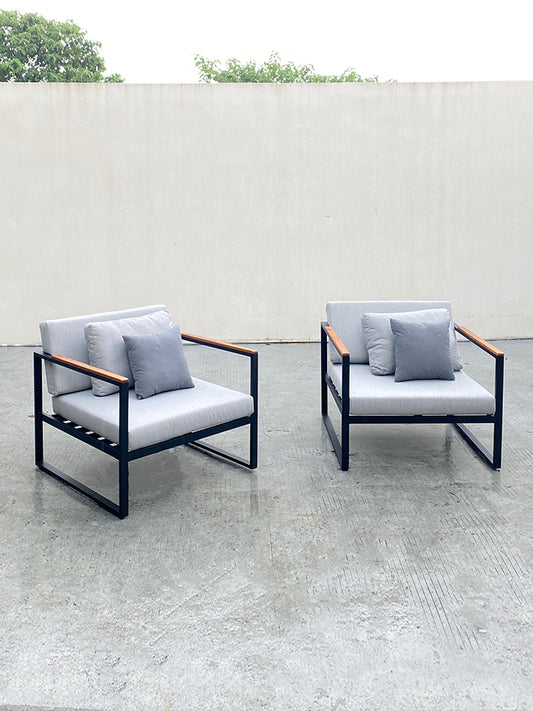 Outdoor  Armchairs 83