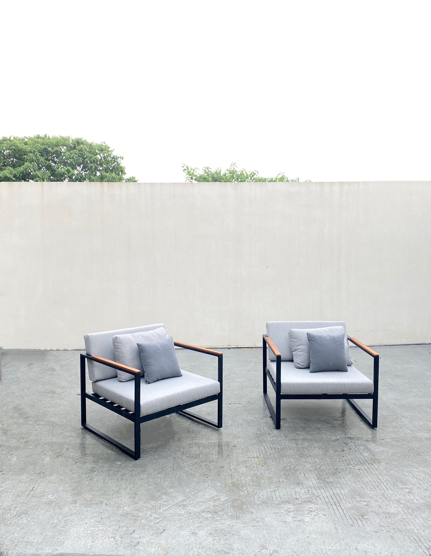 Outdoor  Armchairs 83