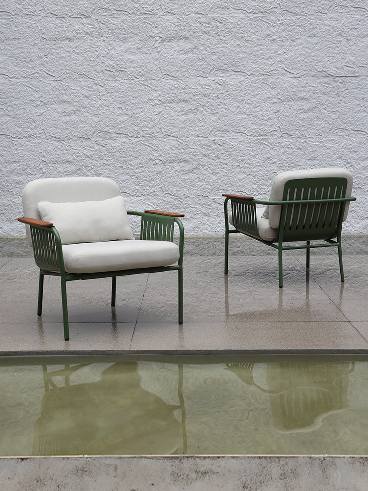 Outdoor  Armchairs 104