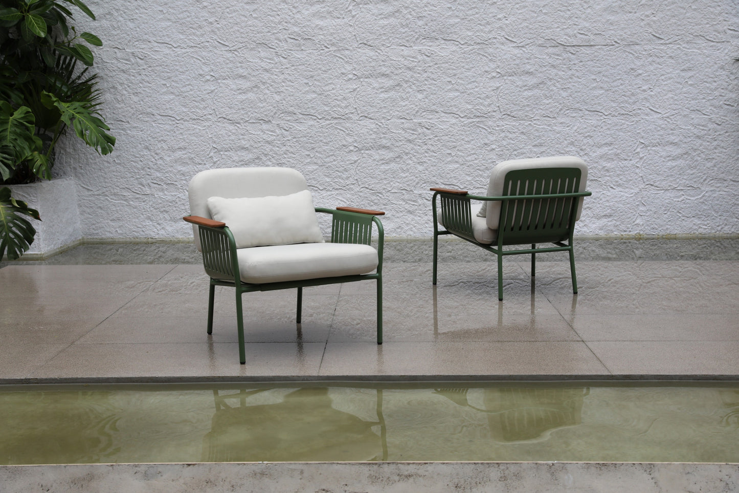 Outdoor  Armchairs 104