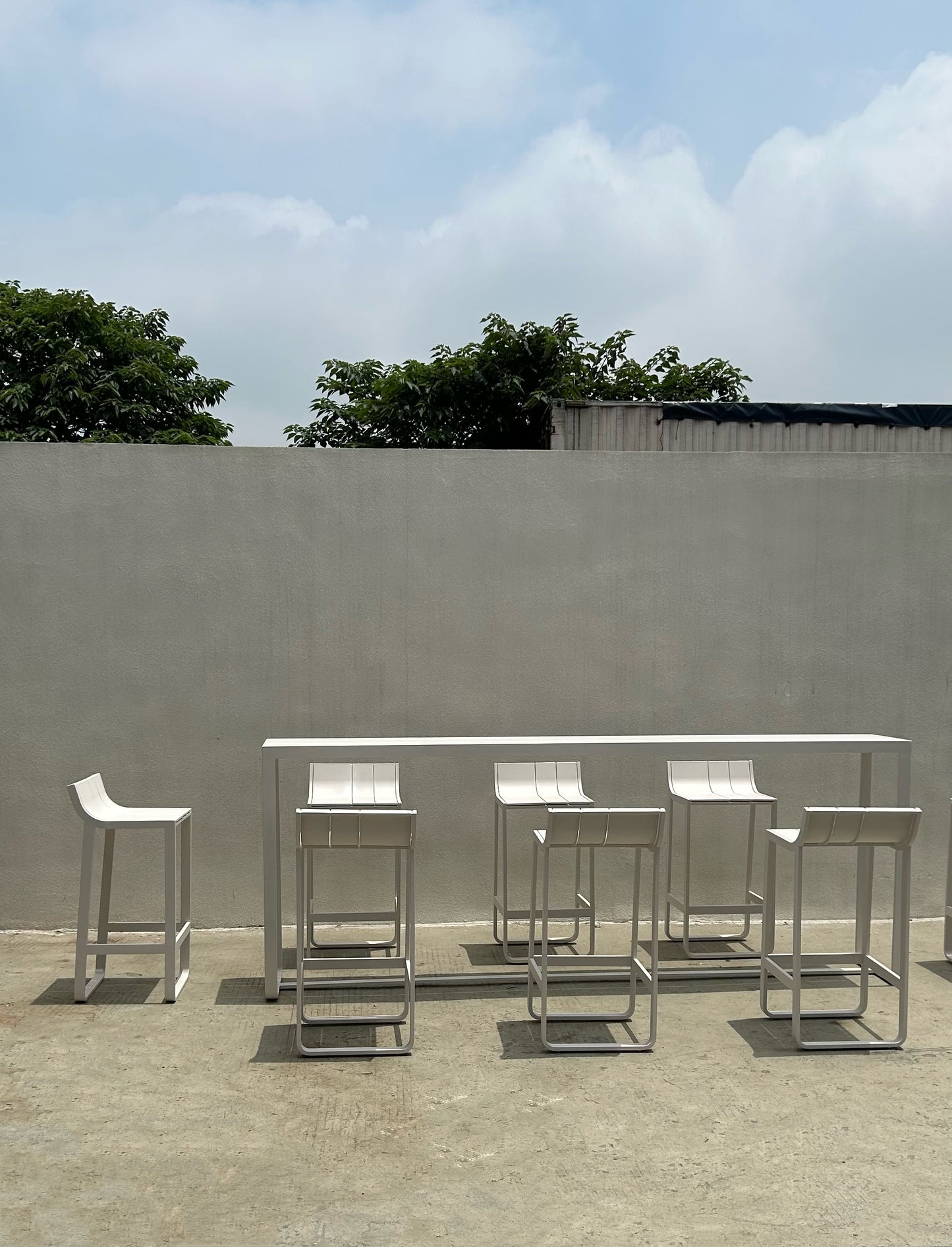 Bar Table 4