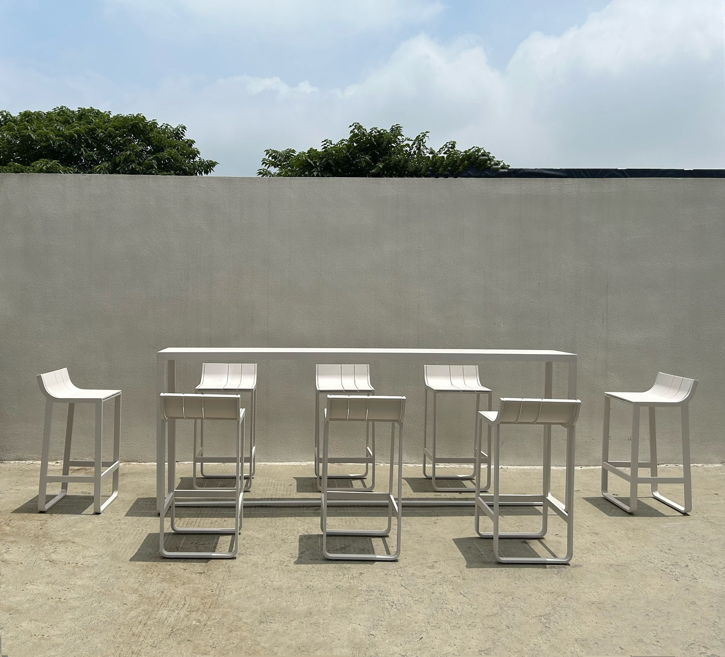 Bar Table 4