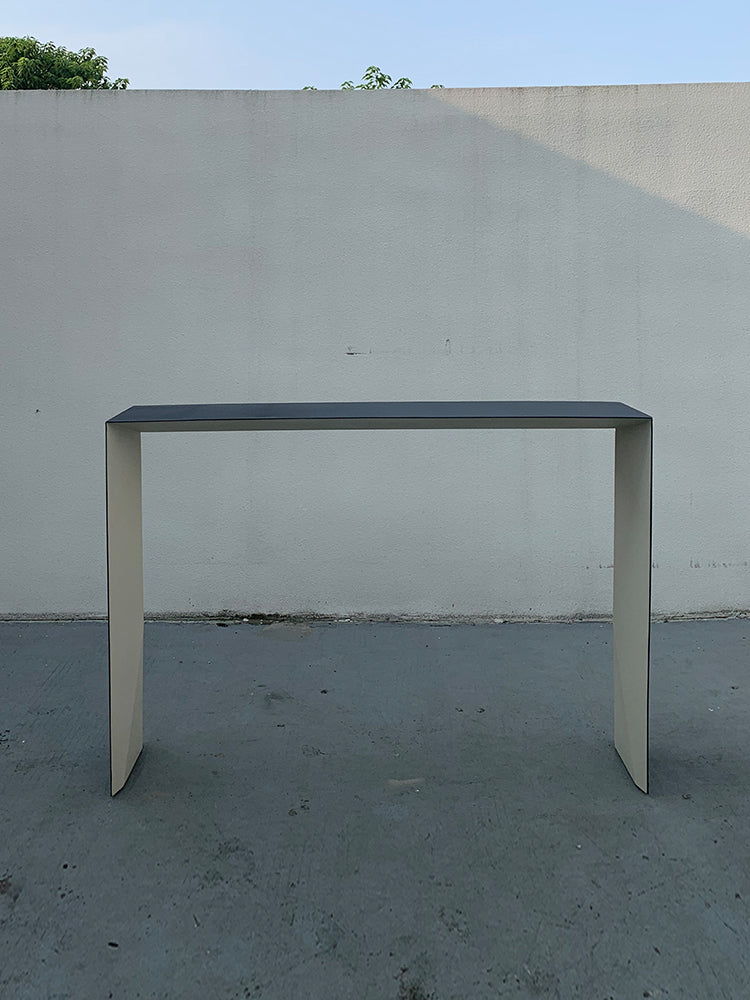 Bar Table 6
