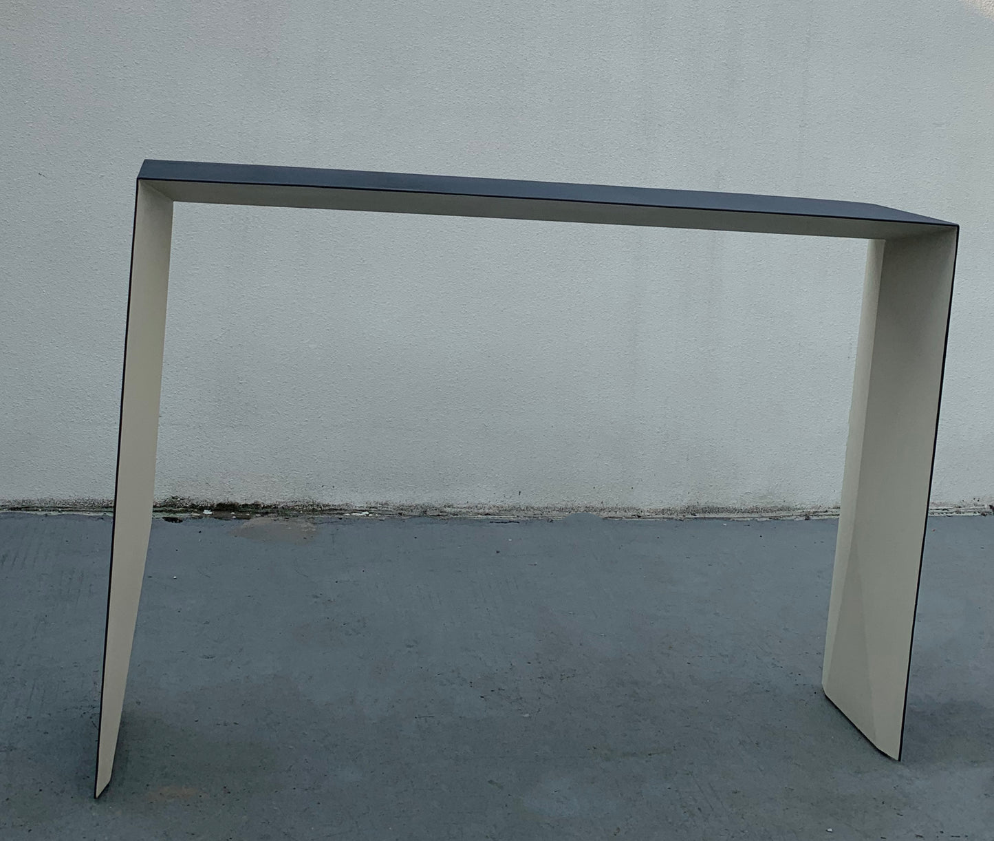 Bar Table 6