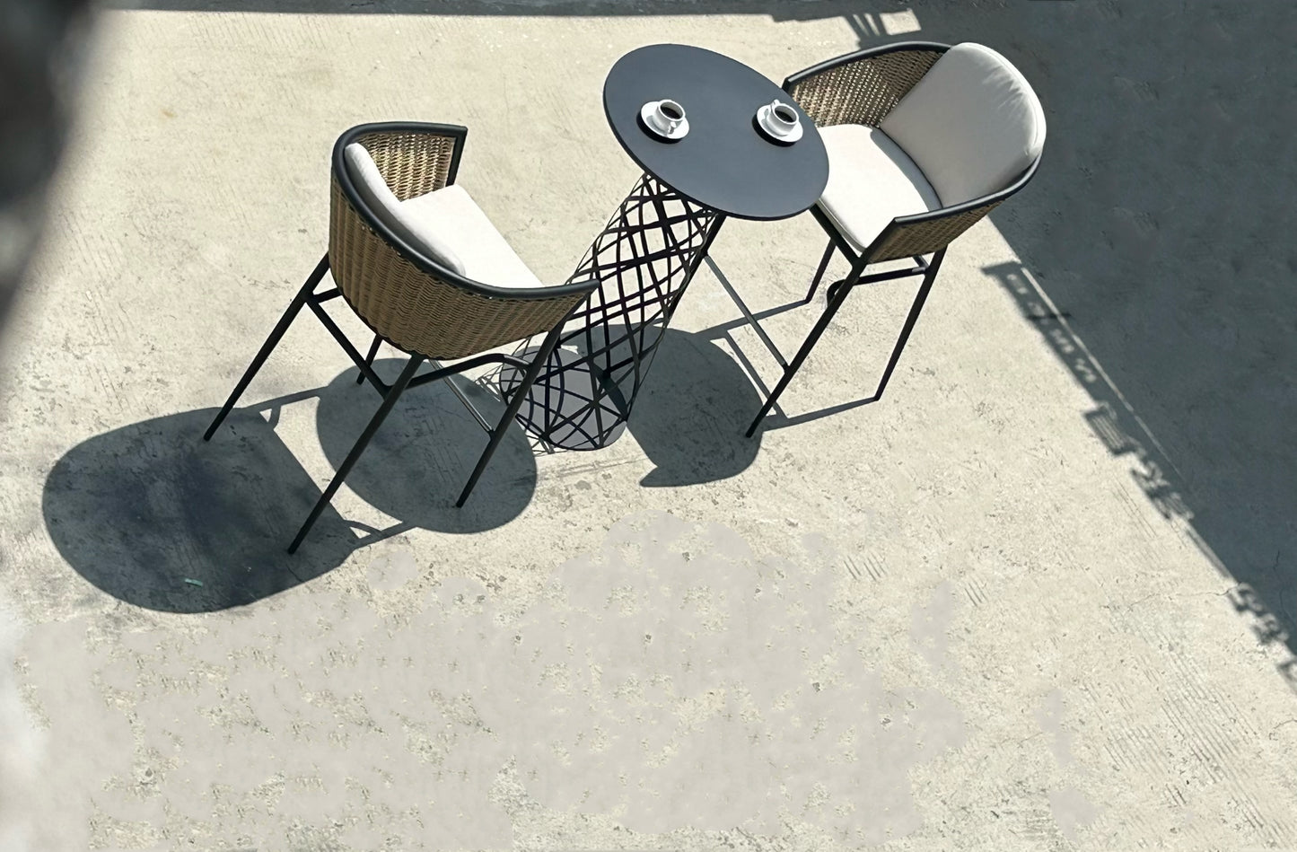 Bar Table 8
