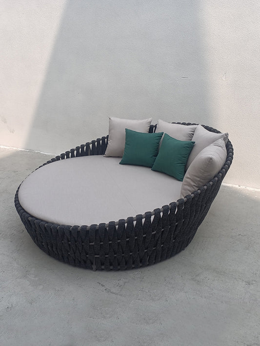 Day Bed 37