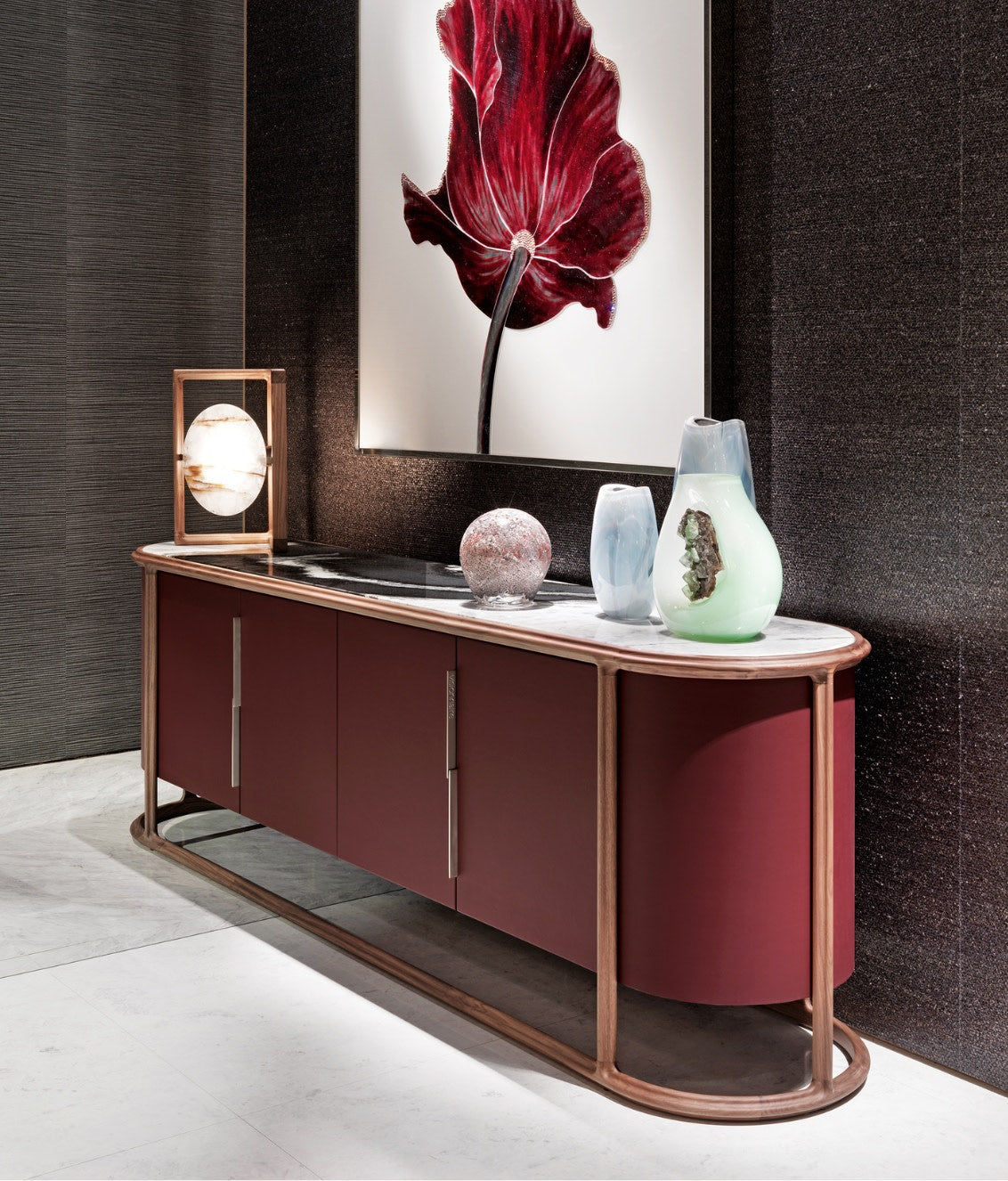 Visionnaire Kings Cross Tv Stand