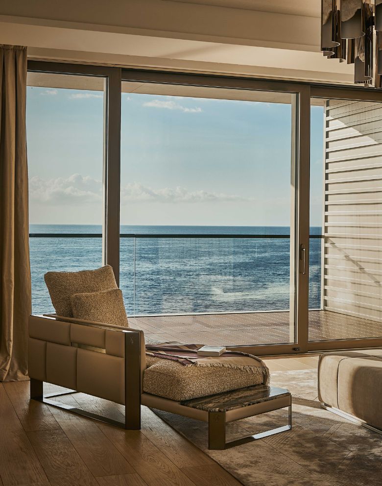 Visionnaire Blazing Recliner