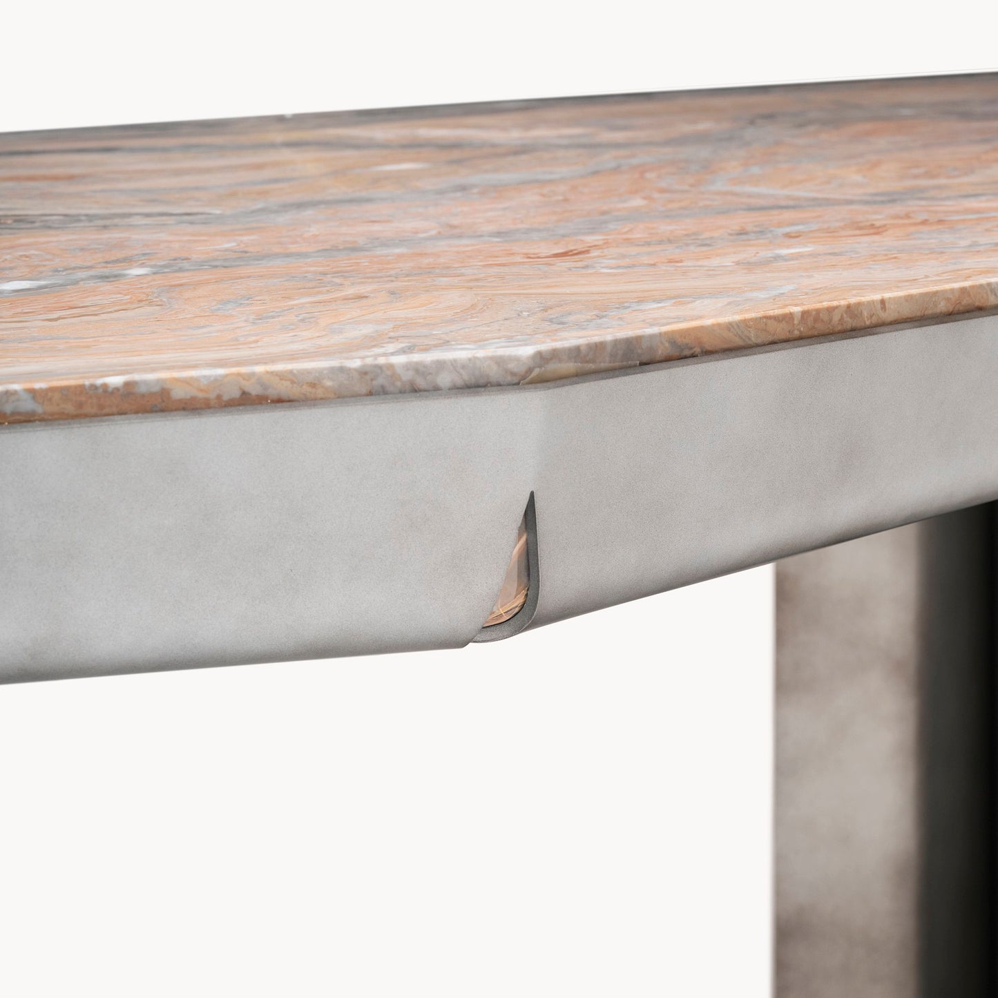 Visionnaire Catskill Dining Table