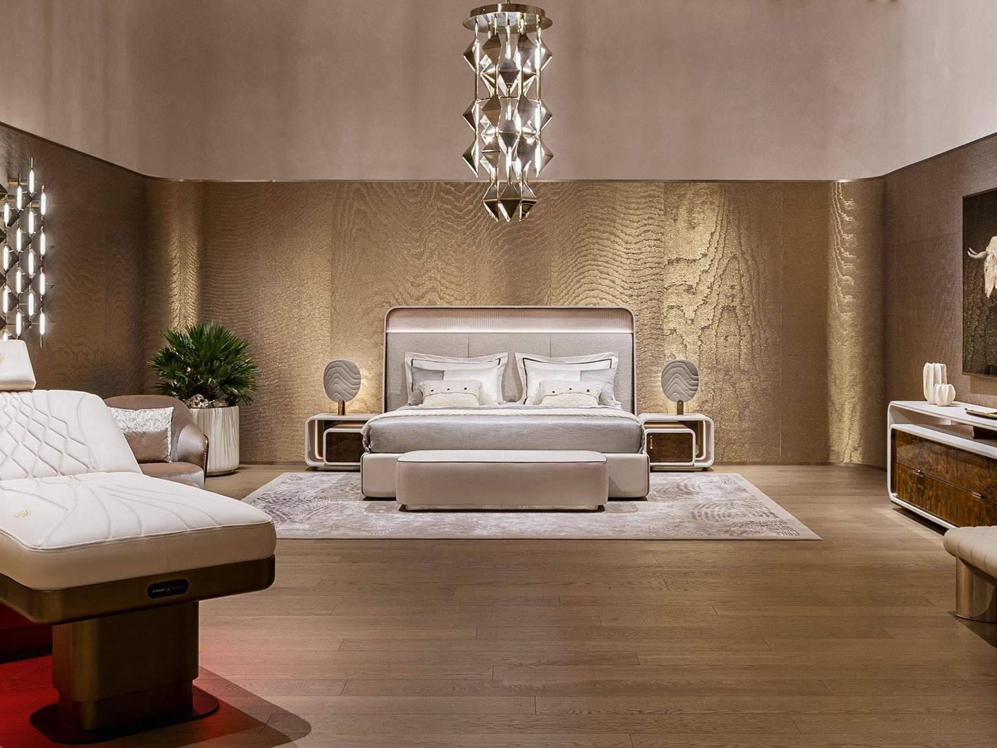 Visionnaire Embrace Radica Bed