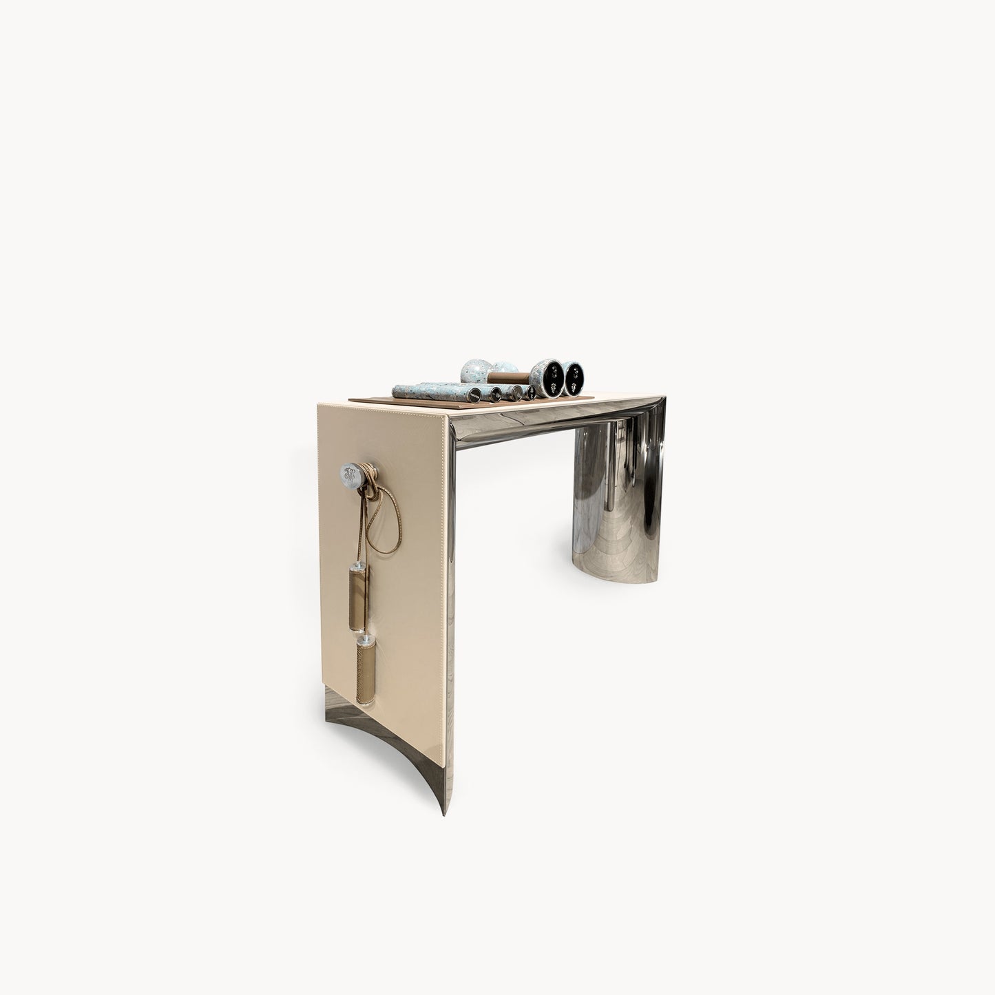 Vissionnaire Kloster Console Table