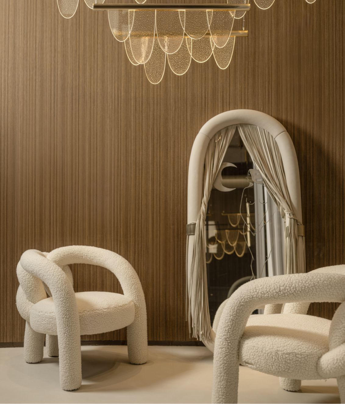 Visionnaire Blanche Mirror