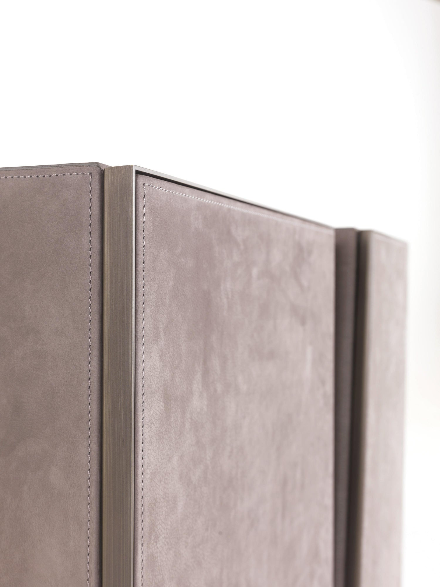 Roberto Cavalli Martinica Wine Cabinet
