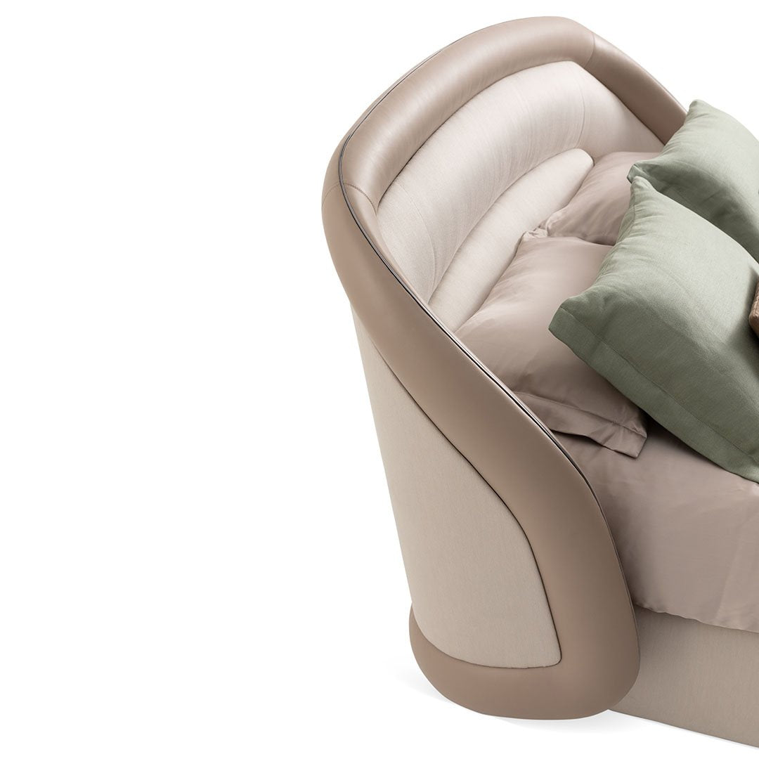 Bentley Wickham Bed