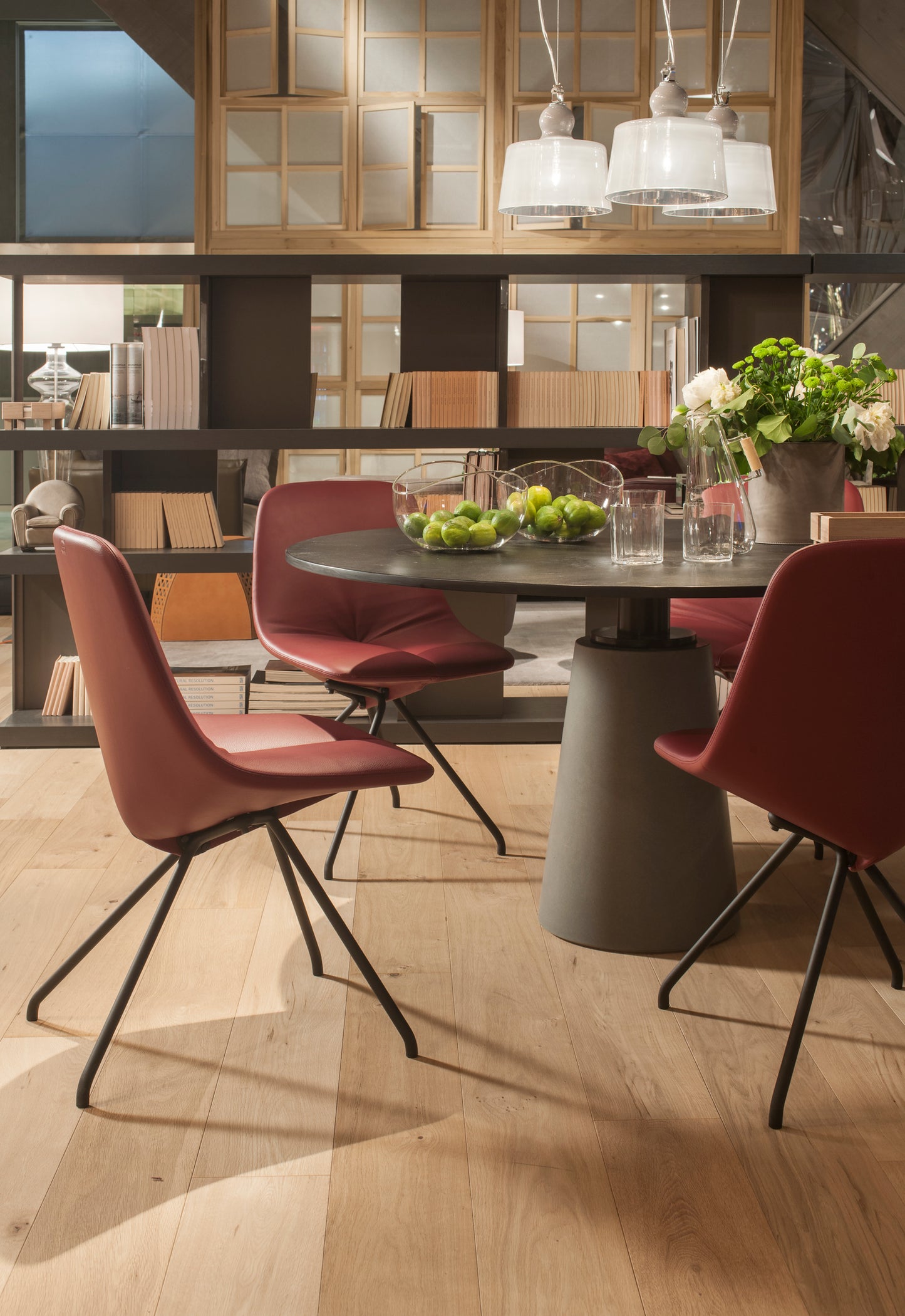 Poltrona Frau Mesa Dinning Table