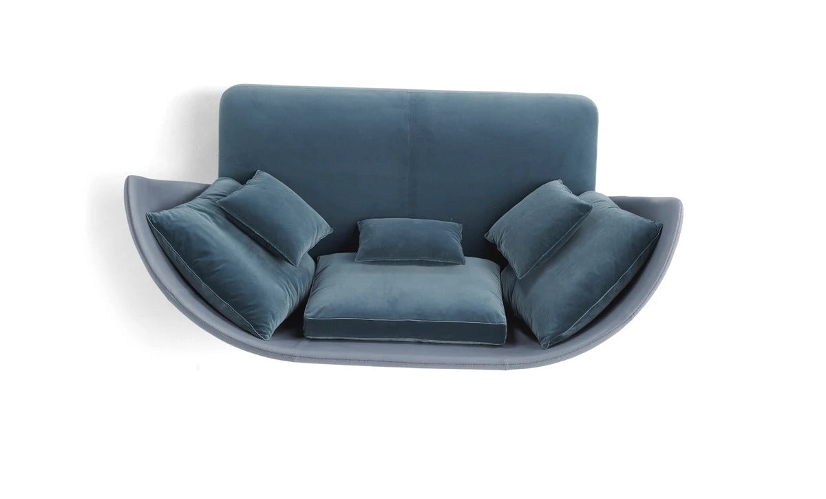 Amura Wazaa Sofa