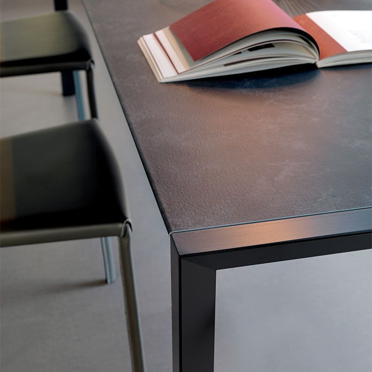 Cattelan Pedro Dining Table