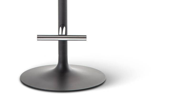 Cassina Passion Bar Chair
