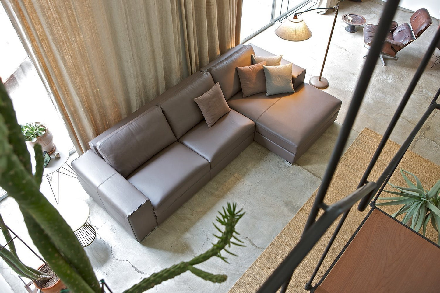 Alberta Manhattan Sofa